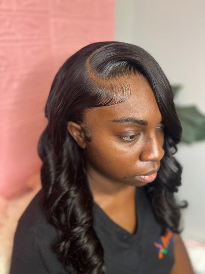 STRAIGHT LACE FRONT WIG